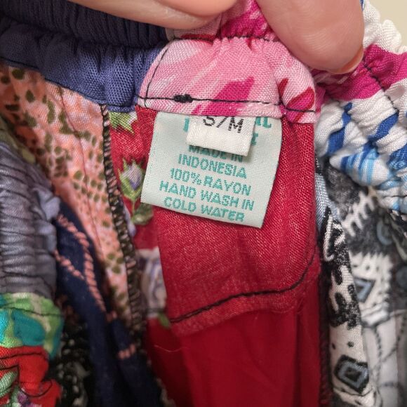 Peaceful People Skirt Sm-Med Boho Hanki Patchwork Renaissance NWT Beautiful - Picture 10 of 12